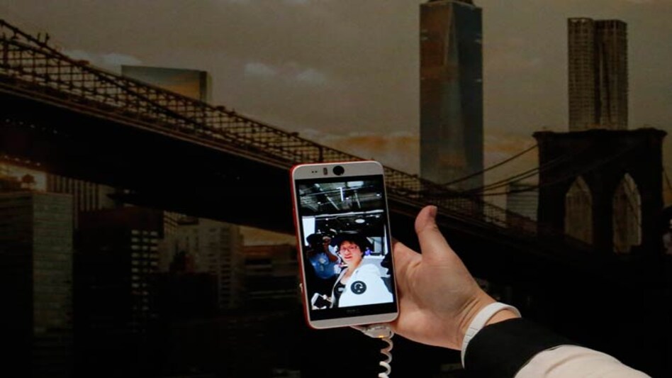 First time in 20 years, Indian mobile phone sales drop First time in 20 years, Indian mobile phone sales drop