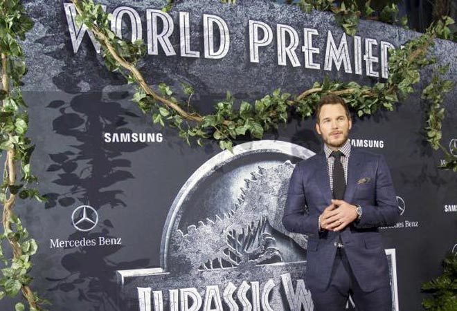 Cast member Chris Pratt poses at the premiere of Jurassic World in Hollywood, California, June 9, 2015. (Photo: Reuters)