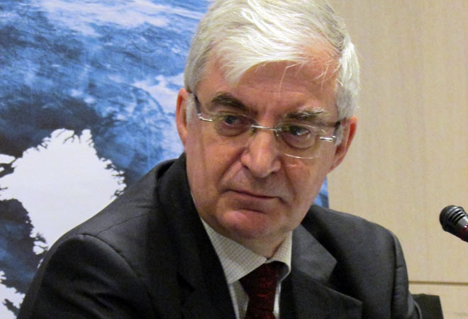 "Global recommendations cannot produce coherent local policies,"says Jacquet of Global Development Network