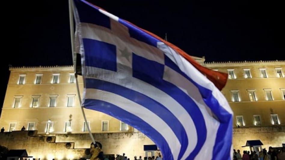 Base and precious metals may trade lower as dollar gathers strength Base and precious metals may trade lower as dollar gathers strength