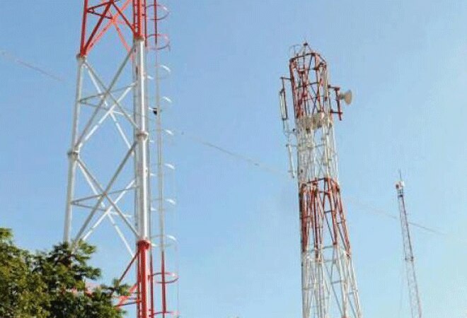 Govt considers imposing penalty on telcos for call drops Govt considers imposing penalty on telcos for call drops