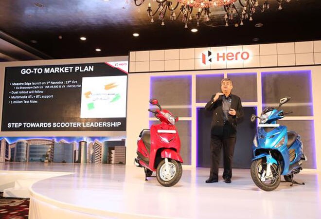 Hero MotoCorp unveils Maestro Edge, Duet scooters Hero MotoCorp unveils Maestro Edge, Duet scooters