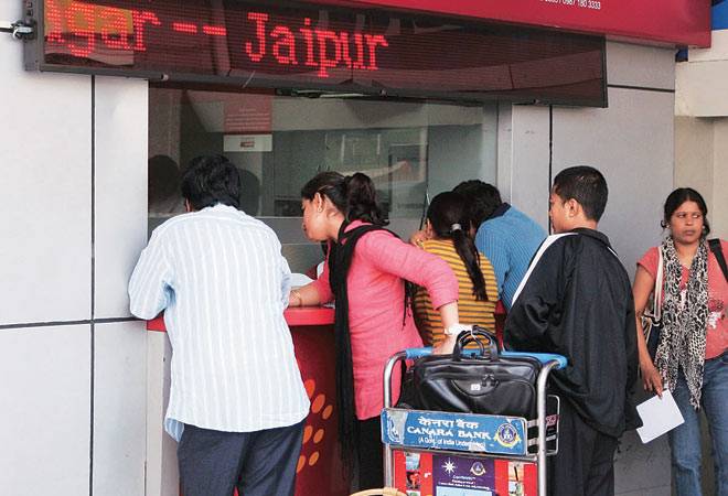 SpiceJet offers 3 lakh domestic and international travel seats in the festive discount sale