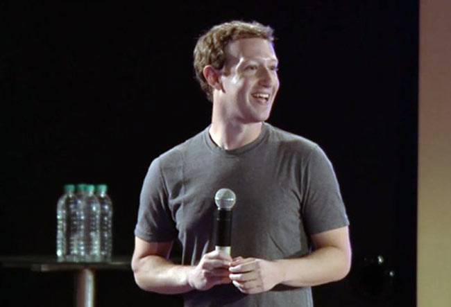 Will IIT Delhi open gates for Facebook's Internet.org? Zuckerberg addresses 900 students at IIT Delhi's iconic Dogra Hall.