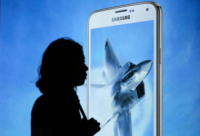 Samsung Electronics unveils $9.9 billion buyback as Q3 profit rebounds