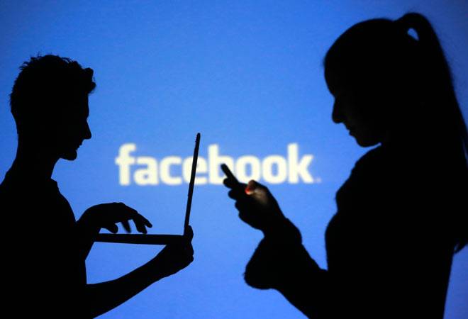 Facebook's tool will help avoid your exes after break-up