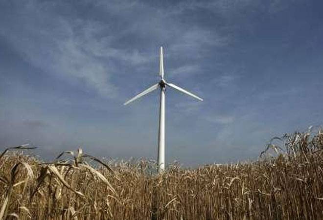 Government adds 2,311 MW green power generation capacity so far in FY16