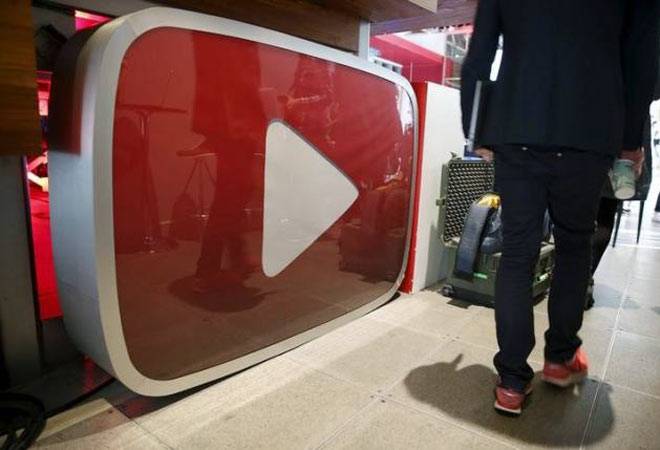 YouTube bolsters new music app by adding video catalog