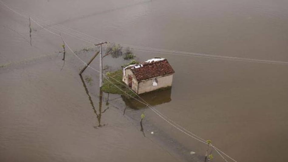 World Bank provides $250 million credit to strengthen J&K flood recovery plans World Bank provides $250 million credit to strengthen J&K flood recovery plans