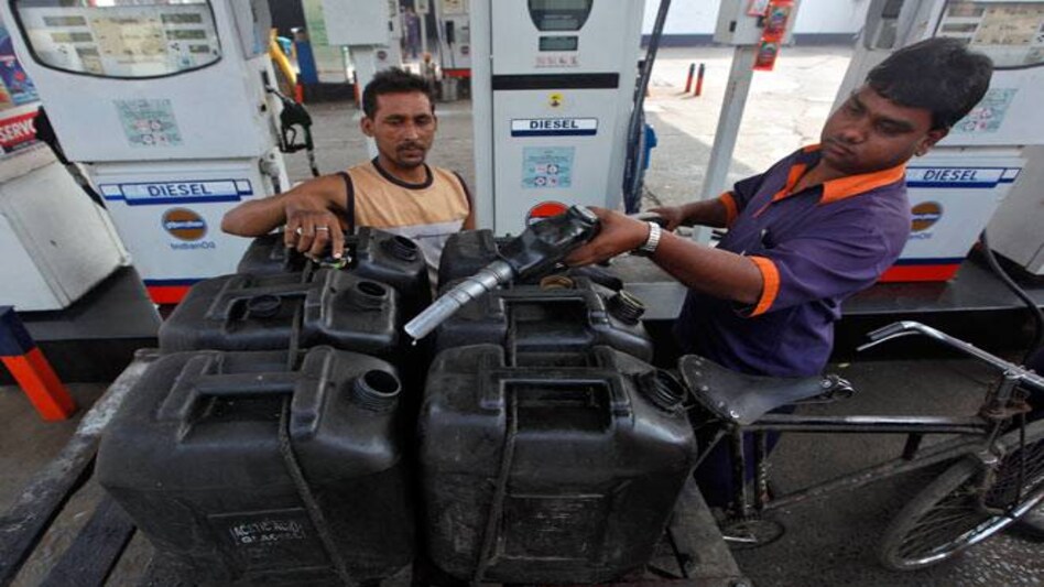 The Delhi government last night raised VAT on petrol to 27 per cent from 25 per cent, resulting in a 96 paise a litre hike in retail pump rates. (Photo: Reuters) The Delhi government last night raised VAT on petrol to 27 per cent from 25 per cent, resulting in a 96 paise a litre hike in retail pump rates. (Photo: Reuters)