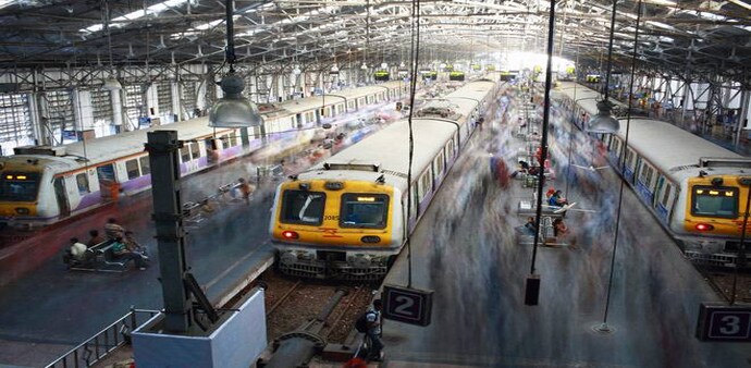 On the Rail Budget eve, a group of transport activists on Wednesday highlighted the issue of alarming rise in number of passenger deaths. Photo: Reuters On the Rail Budget eve, a group of transport activists on Wednesday highlighted the issue of alarming rise in number of passenger deaths. Photo: Reuters