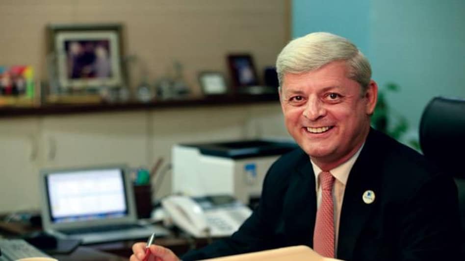 Trevor Bull Trevor Bull