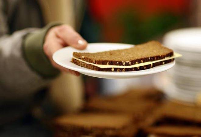 Industry, NGOs spar over 'cancer-causing bread'