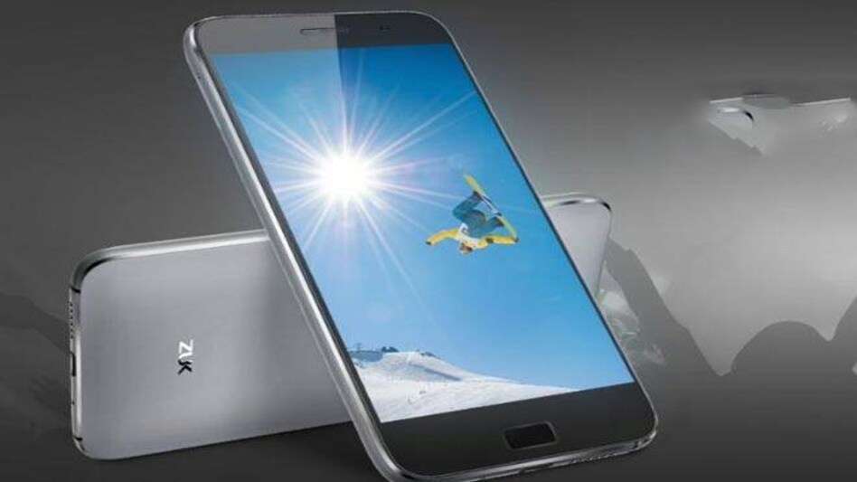 Lenovo launches ZUK Z1 smartphone in India for Rs.13,499 Lenovo launches ZUK Z1 smartphone in India for Rs.13,499