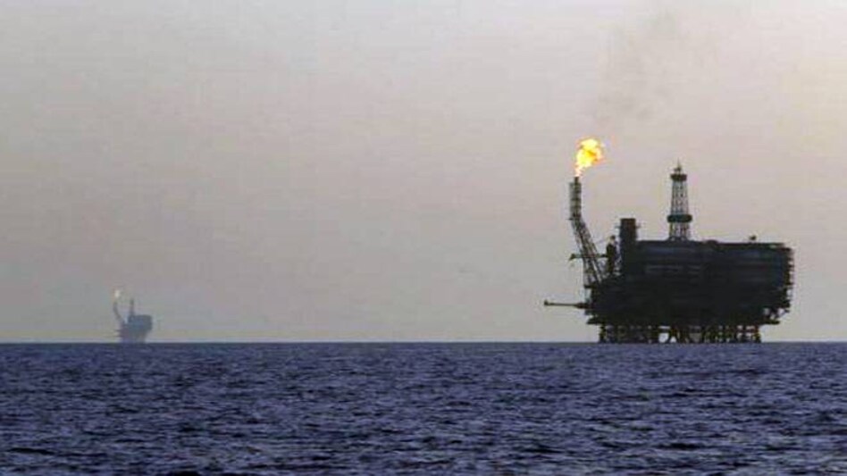GSPC in talks with ONGC on selling gas field stake GSPC in talks with ONGC on selling gas field stake