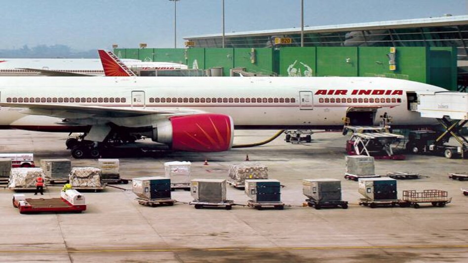 Every thirty minutes a flight taking off from the Delhi airport is delayed. Photo: Reuters Every thirty minutes a flight taking off from the Delhi airport is delayed. Photo: Reuters