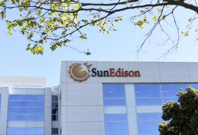 Adani eyes SunEdison's Indian solar assets