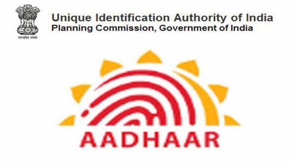 Govt fixes year-end target of 100% Aadhaar-linked DBT Govt fixes year-end target of 100% Aadhaar-linked DBT