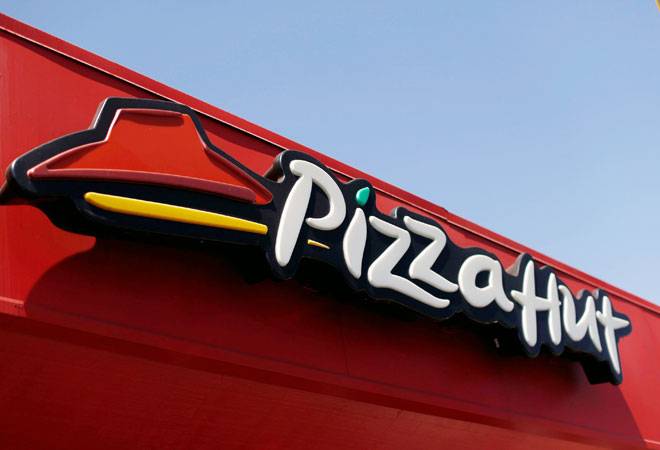 Now, Pizza Hut to accept orders on Facebook, Twitter via new chatbot