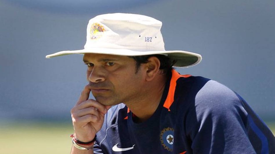 Sachin Tendulkar met Defence Minister to save business partner's resort: Report Sachin Tendulkar met Defence Minister to save business partner's resort: Report