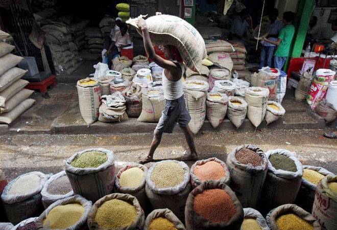 India to build buffer stock of 2 million tonnes of pulses