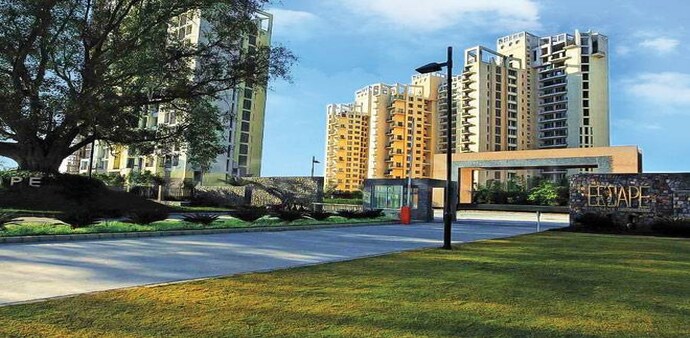 Unitech Escape: Buyers had demanded a refund for the delayed project Unitech Escape: Buyers had demanded a refund for the delayed project