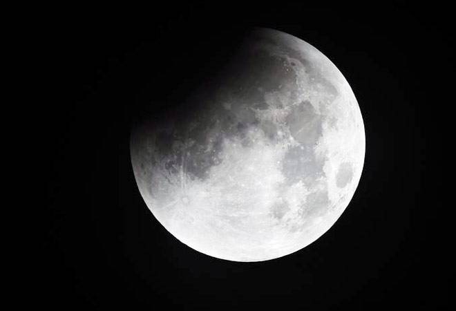 Indian team chosen by Google to send robot to the moon