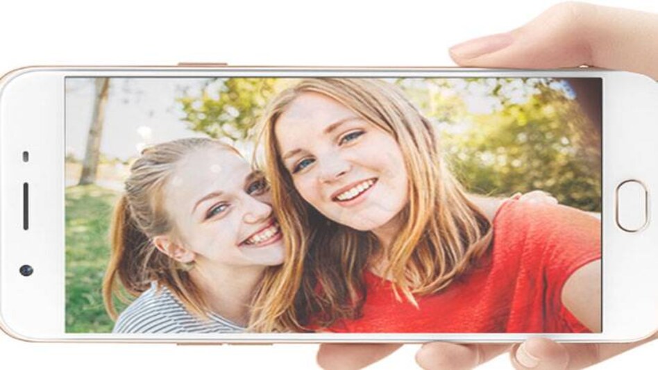 Oppo F1 is the selfie master Oppo F1 is the selfie master