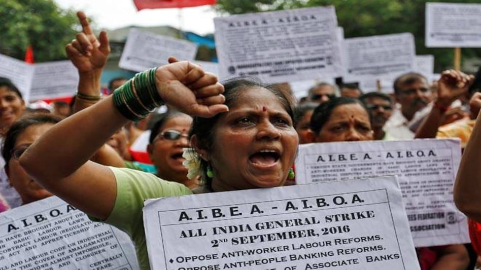 Left-ruled Kerala hardest hit by today's Bharat Bandh Left-ruled Kerala hardest hit by today's Bharat Bandh