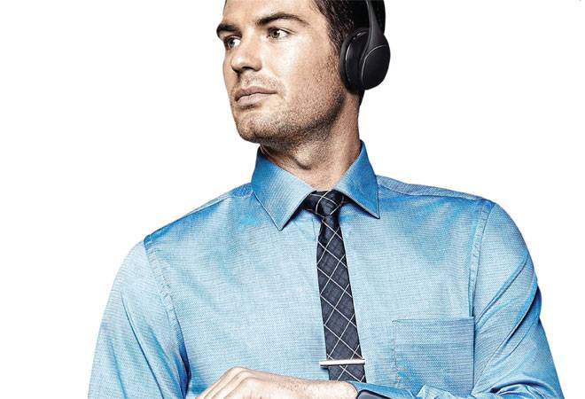 ARROW SMART SHIRT Share your LinkedIn profile, Facebook profile or business card with a tap on the cuff (Photographs courtesy Companies) ARROW SMART SHIRT Share your LinkedIn profile, Facebook profile or business card with a tap on the cuff (Photographs courtesy Companies)