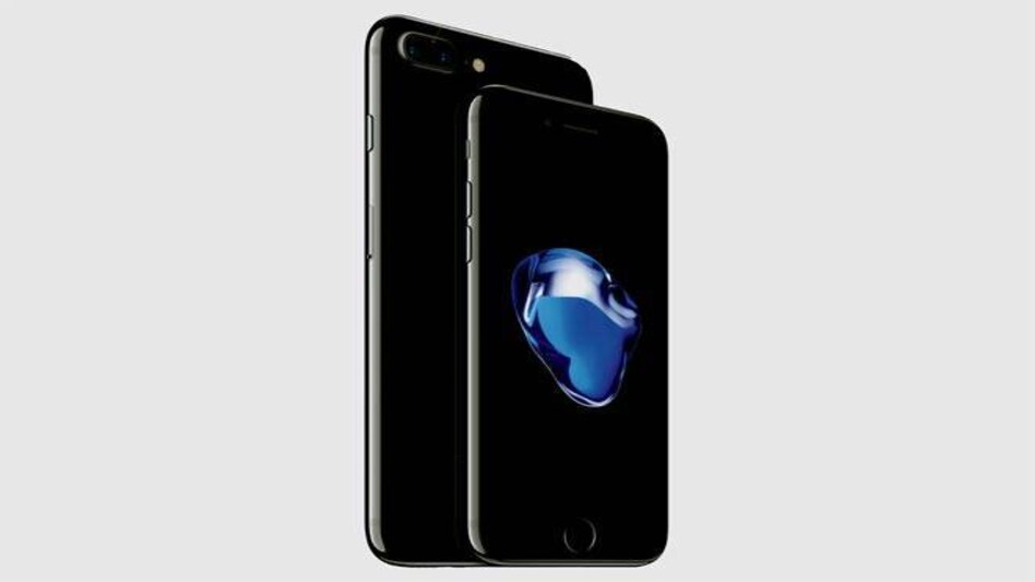 Apple iPhone 7, Watch Series 2 to go on sale today Apple iPhone 7, Watch Series 2 to go on sale today