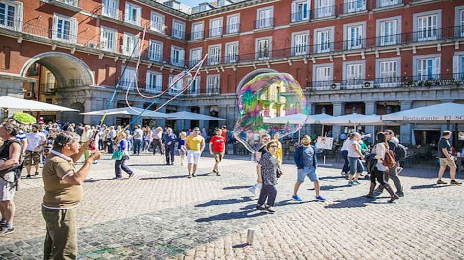 'Economic bubble'? Spain nears 300 days without a government