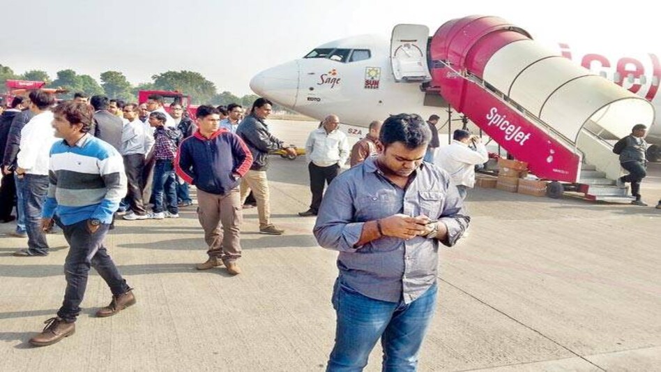 Robin Hood tax on fliers to kick in on Dec 1 Robin Hood tax on fliers to kick in on Dec 1