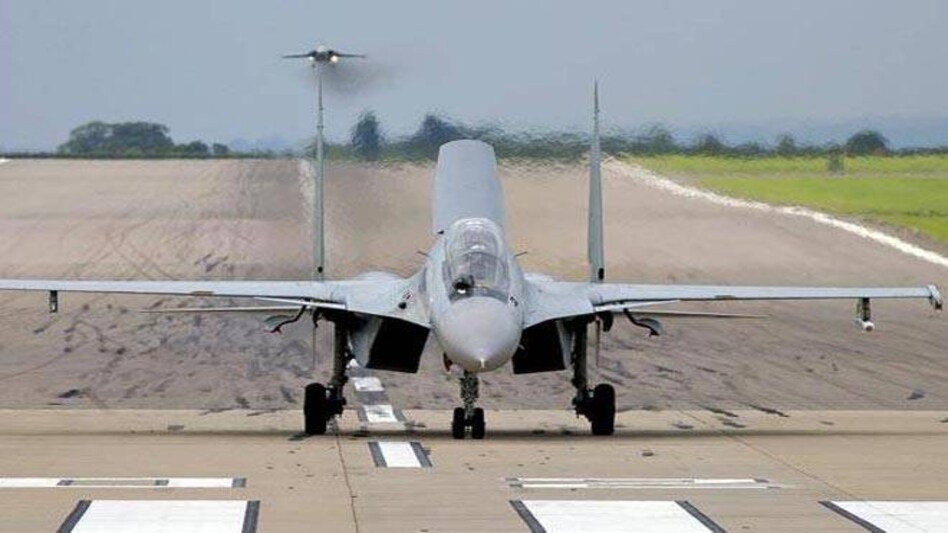 Agra-Lucknow Expressway inaugurated ahead of Uttar Pradesh assembly poll Agra-Lucknow Expressway inaugurated ahead of Uttar Pradesh assembly poll