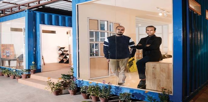 Co-founders Nikhil Dugal (L) and Akshat Goel Photo: Vivan Mehra Co-founders Nikhil Dugal (L) and Akshat Goel Photo: Vivan Mehra
