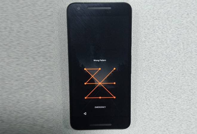 Your phone's pattern lock may not be safe. Here's why Your phone's pattern lock may not be safe. Here's why