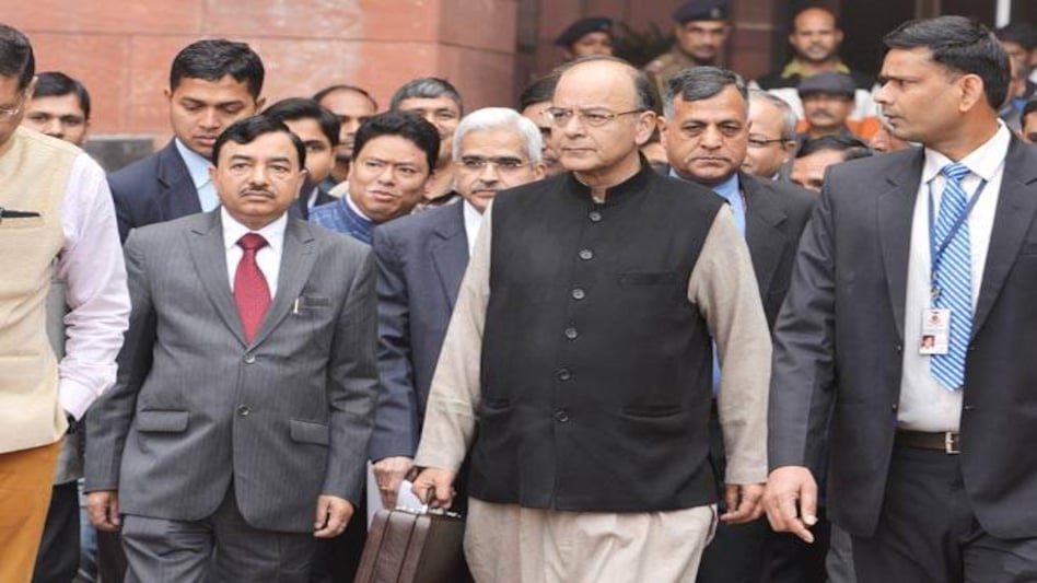 High hopes from budget on reviving sagging economy High hopes from budget on reviving sagging economy