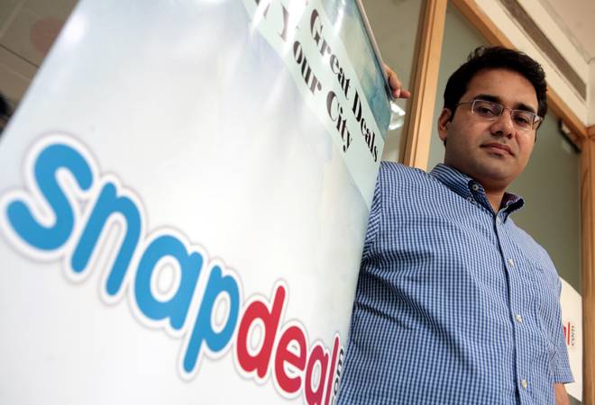 Crisis at Snapdeal: Founders take 100% salary cut
