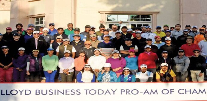 Group Photo before Tee Off Group Photo before Tee Off