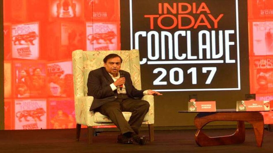 Before coming back to India, I wanted to work at World Bank: Mukesh Ambani Before coming back to India, I wanted to work at World Bank: Mukesh Ambani