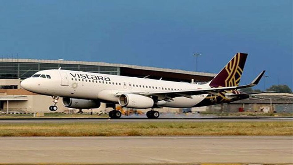Holi sale: Vistara airline offers fare starting Rs 999 Holi sale: Vistara airline offers fare starting Rs 999