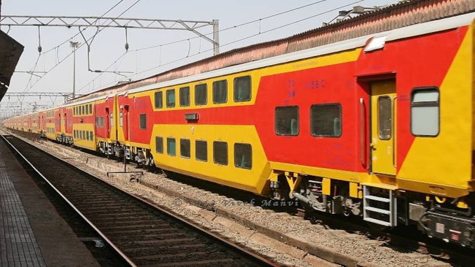 LCD screens on double-decker AC chair car trains to be launched in July LCD screens on double-decker AC chair car trains to be launched in July
