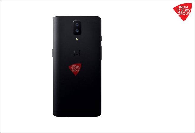 OnePlus dual camera confirmed in leaked picture; might compete with iPhone's dual-lens