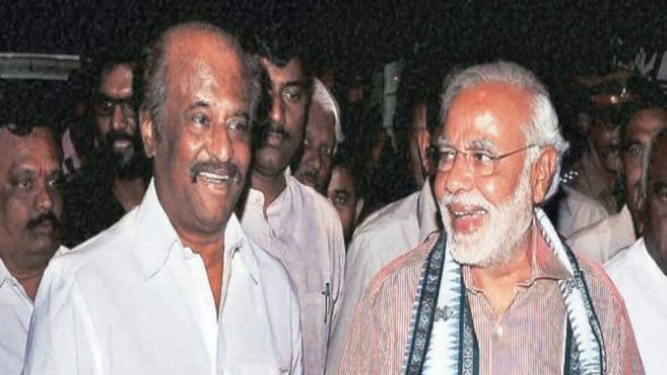Rajinikanth hints at political entry, urges fans to be 'war-ready' Rajinikanth hints at political entry, urges fans to be 'war-ready'