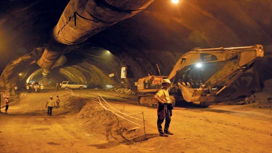 PM Narendra Modi cuts through red tape, speeds up infra projects PM Narendra Modi cuts through red tape, speeds up infra projects