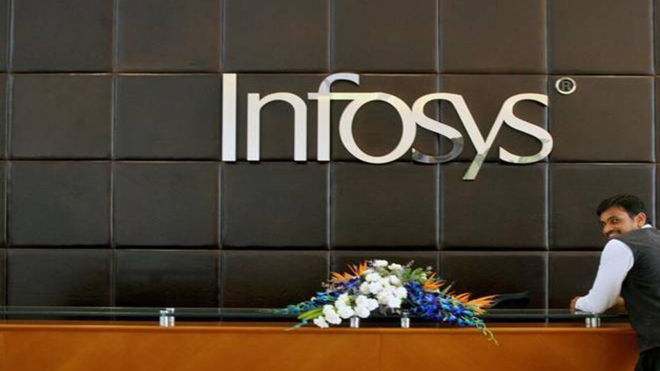 Infosys to hire and train 10,000 Americans workers over next two years Infosys to hire and train 10,000 Americans workers over next two years