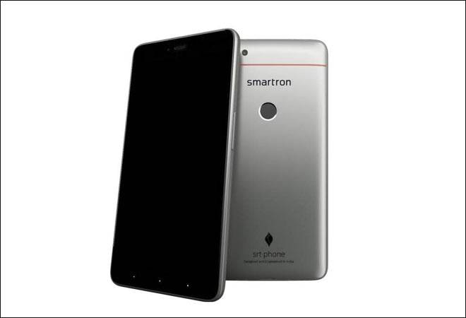 Sachin Tendulkar launches Smartron's India-made smartphone Srt.phone at Rs 12,999