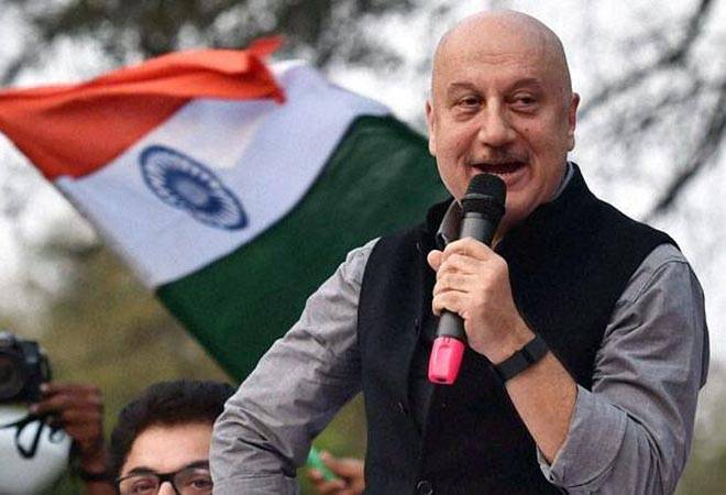 Anupam Kher to play Manmohan Singh in film based on Sanjaya Baru's 'The Accidental Prime Minister'