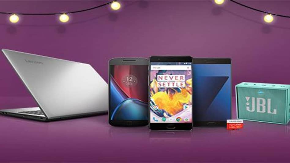 Pre-GST Sale: Amazon kicks off Smartphone Sale with heavy discounts on iPhones Pre-GST Sale: Amazon kicks off Smartphone Sale with heavy discounts on iPhones