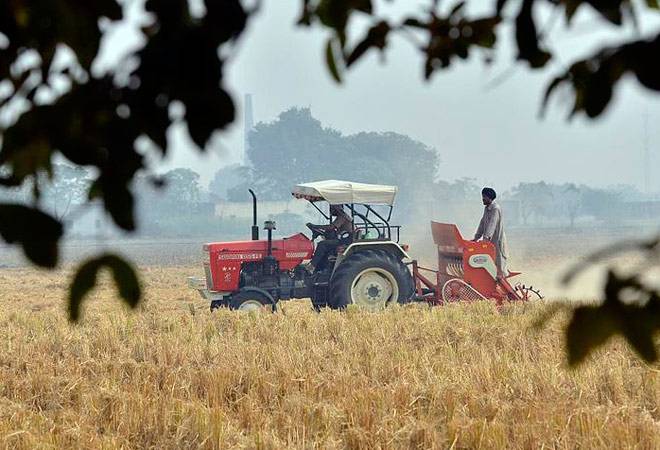 Punjab loan waiver: Farmers have the last laugh in a tug of war between BJP and Congress Punjab loan waiver: Farmers have the last laugh in a tug of war between BJP and Congress